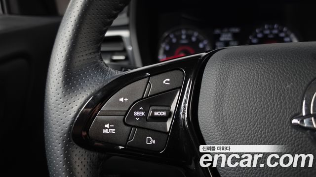 KG Mobility (SsangYong) Very New Tivoli Gasoline 1.5 2WD V3 2021 — фото 17