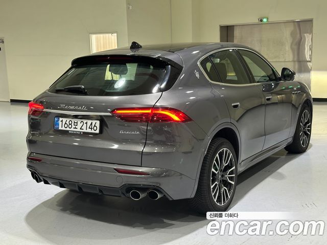 Maserati Grecale 2.0 AWD GT Type P 2024 — фото 2