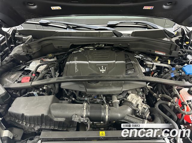 Maserati Grecale 2.0 AWD GT Type P 2024 — фото 6