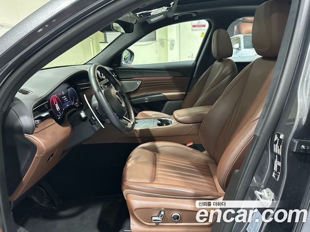 Maserati Grecale 2.0 AWD GT Type P 2024 — фото 16