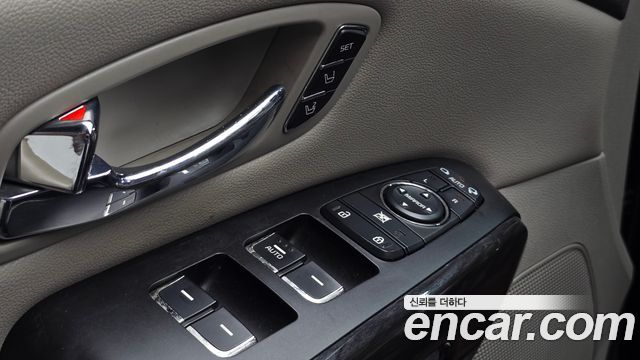 Kia Carnival 7-seater Limousine President 2016 — фото 20