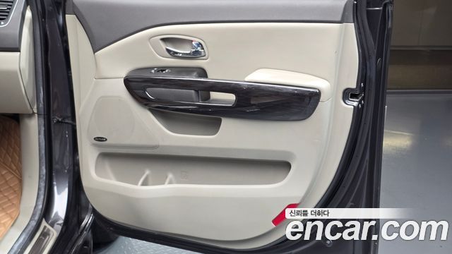 Kia Carnival 7-seater Limousine President 2016 — фото 25