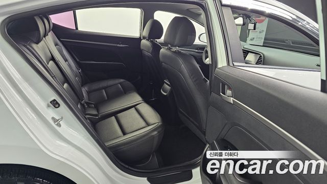 Hyundai Avante (AD) 1.6 Style 2019 — фото 11