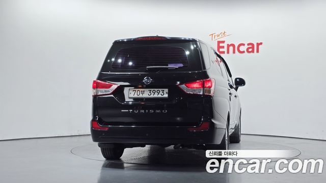 KG Mobility (SsangYong) Korando Turismo 4WD LT 11-seater 2015 — фото 4