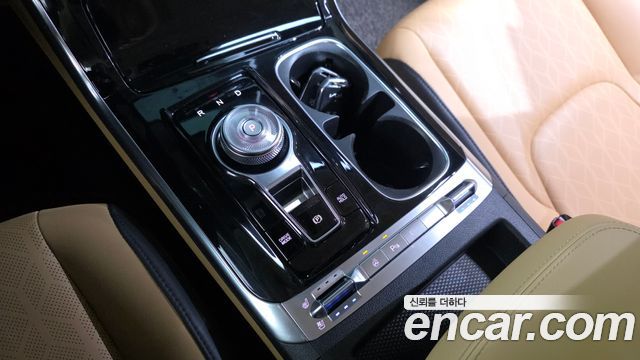 Kia Carnival (IV) Gasoline 11-Seater Noblesse 2022 — фото 9