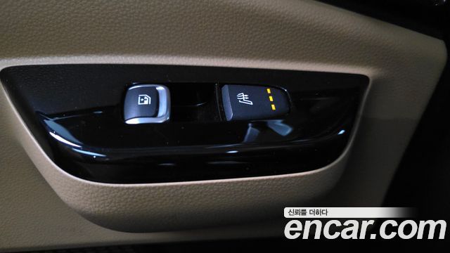 Kia Carnival (IV) Gasoline 11-Seater Noblesse 2022 — фото 18