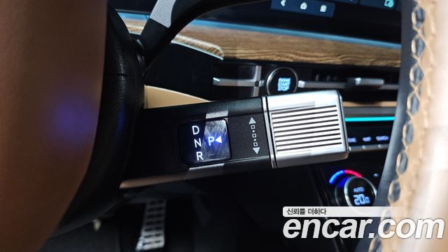Hyundai Santa Fe (MX5) HEV 1.6 2WD Calligraphy 2024 — фото 9