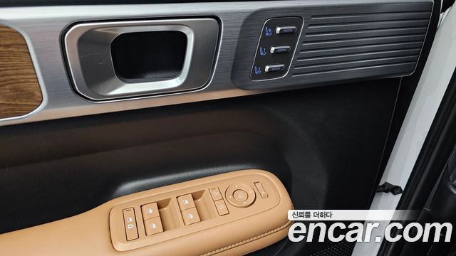 Hyundai Santa Fe (MX5) HEV 1.6 2WD Calligraphy 2024 — фото 36