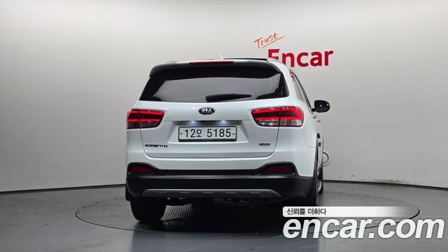 Kia Sorento Diesel 2.2 2WD Noblesse Special 2015 — фото 4