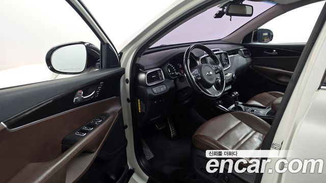 Kia Sorento Diesel 2.2 2WD Noblesse Special 2015 — фото 10