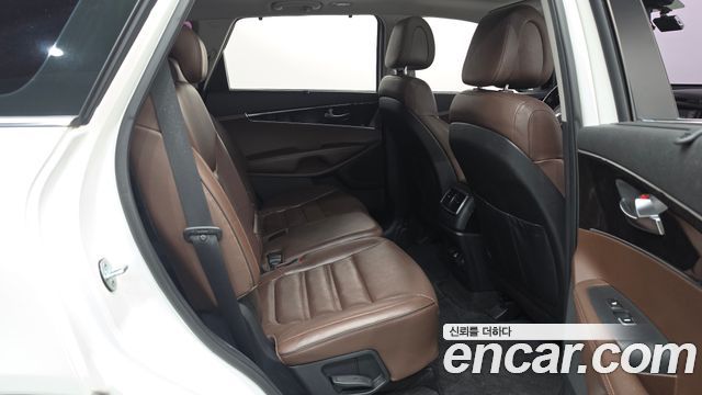 Kia Sorento Diesel 2.2 2WD Noblesse Special 2015 — фото 16