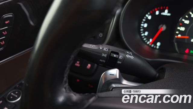 Kia Sorento Diesel 2.2 2WD Noblesse Special 2015 — фото 20