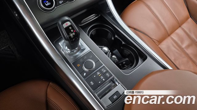 Land Rover Range Rover Sport (II) 3.0 SDV6 HSE Dynamic 2017 — фото 9
