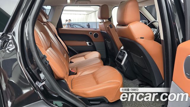 Land Rover Range Rover Sport (II) 3.0 SDV6 HSE Dynamic 2017 — фото 11