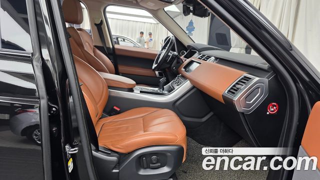 Land Rover Range Rover Sport (II) 3.0 SDV6 HSE Dynamic 2017 — фото 26