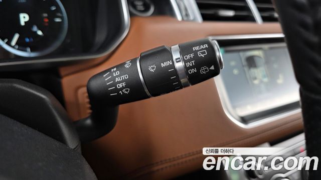 Land Rover Range Rover Sport (II) 3.0 SDV6 HSE Dynamic 2017 — фото 29