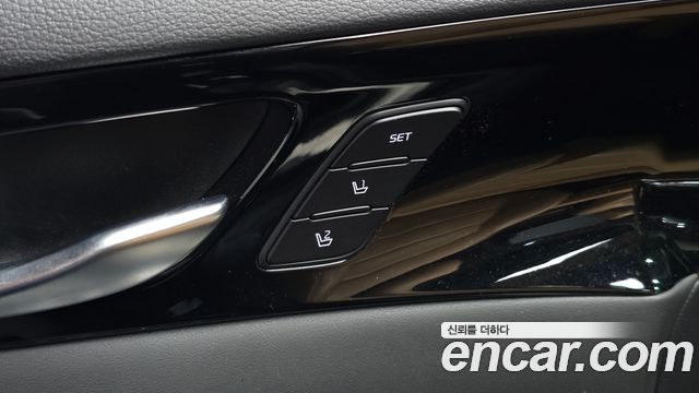 Kia K7 Premier 3.0 GDI Signature 2020 — фото 35