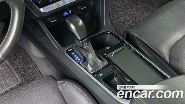 Hyundai Sonata New Rise LPI Modern 2018 — фото 9