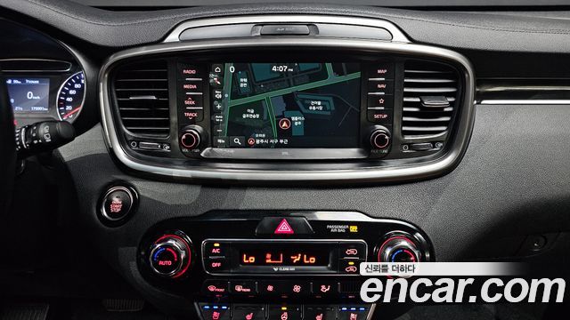 Kia Sorento Diesel 2.2 4WD Noblesse 2018 — фото 14