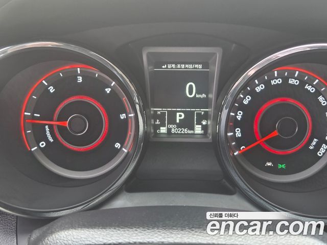 KG Mobility (SsangYong) Tivoli Armor Diesel Gear Edition 4WD 2018 — фото 15