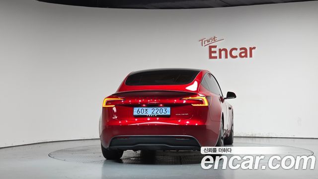 Tesla Model 3 Long Range AWD 2024 — фото 4
