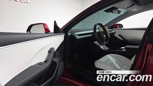 Tesla Model 3 Long Range AWD 2024 — фото 10