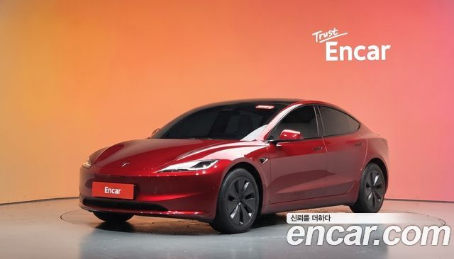 Tesla Model 3 Long Range AWD