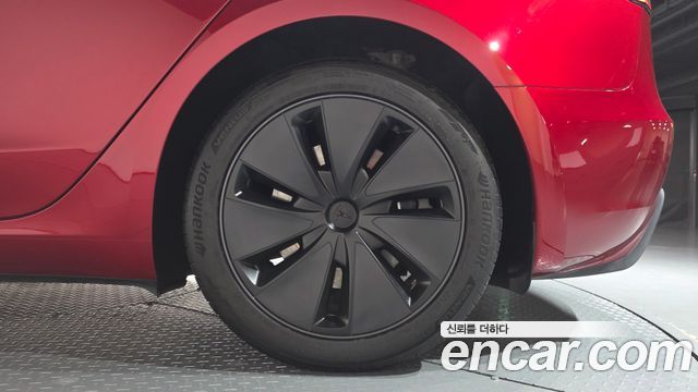 Tesla Model 3 Long Range AWD 2024 — фото 21