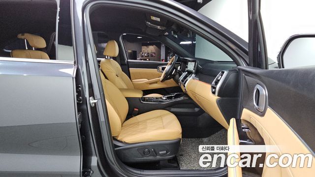 Kia Sorento (IV) Gasoline 2.5T 2WD Signature 2023 — фото 11
