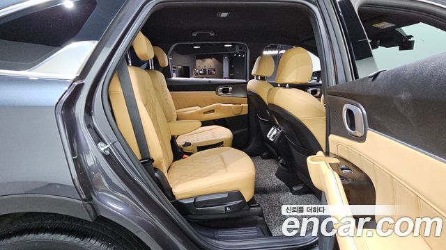 Kia Sorento (IV) Gasoline 2.5T 2WD Signature 2023 — фото 12