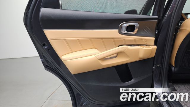 Kia Sorento (IV) Gasoline 2.5T 2WD Signature 2023 — фото 25