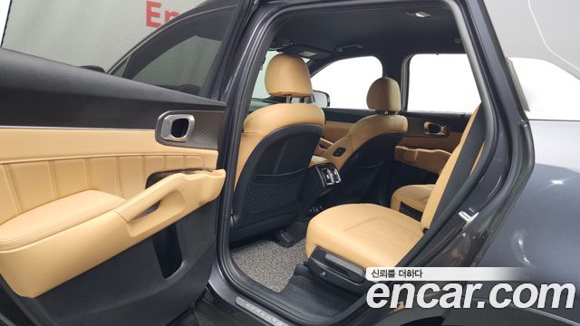 Kia Sorento (IV) Gasoline 2.5T 2WD Signature 2023 — фото 26
