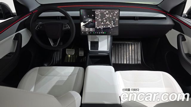 Tesla Model Y Long Range AWD 2025 — фото 7