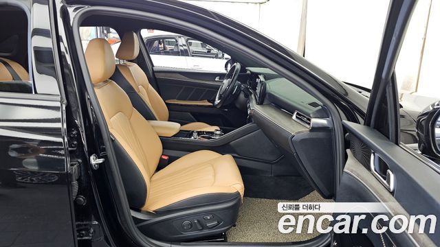Kia K5 (III) 2.0 Signature 2023 — фото 11