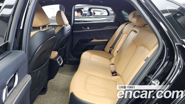 Kia K5 (III) 2.0 Signature 2023 — фото 26