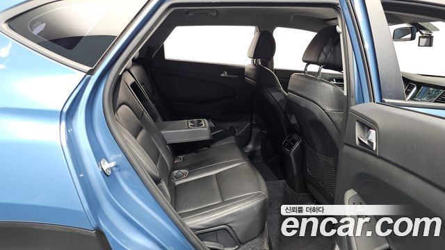 Hyundai Tucson Gasoline 1.6 turbo 2WD Modern 2017 — фото 11