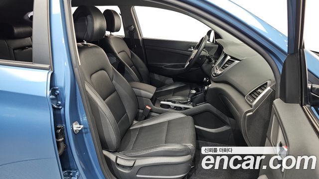 Hyundai Tucson Gasoline 1.6 turbo 2WD Modern 2017 — фото 12