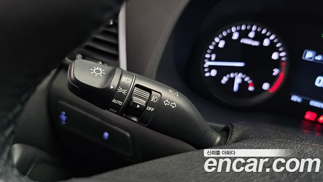 Hyundai Tucson Gasoline 1.6 turbo 2WD Modern 2017 — фото 17