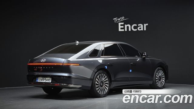 Hyundai Grandeur Hybrid (GN7) Calligraphy 2024 — фото 2