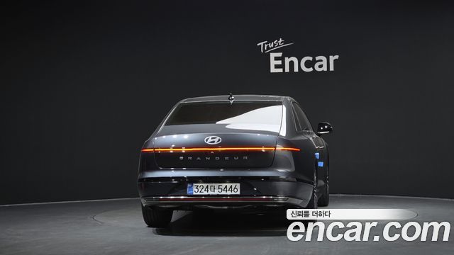 Hyundai Grandeur Hybrid (GN7) Calligraphy 2024 — фото 4