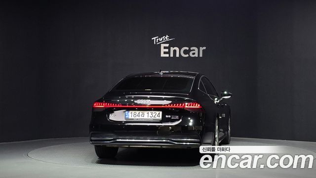 Audi A7 (4K) 55 TFSI Quattro Premium 2021 — фото 4