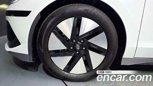 Hyundai Ioniq 6 Long Range Exclusive 2025 — фото 5