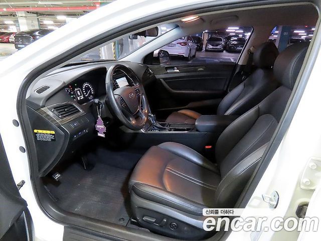 Hyundai Sonata (LF) 2.0 Smart 2015 — фото 5