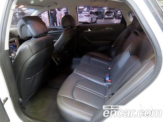 Hyundai Sonata (LF) 2.0 Smart 2015 — фото 6
