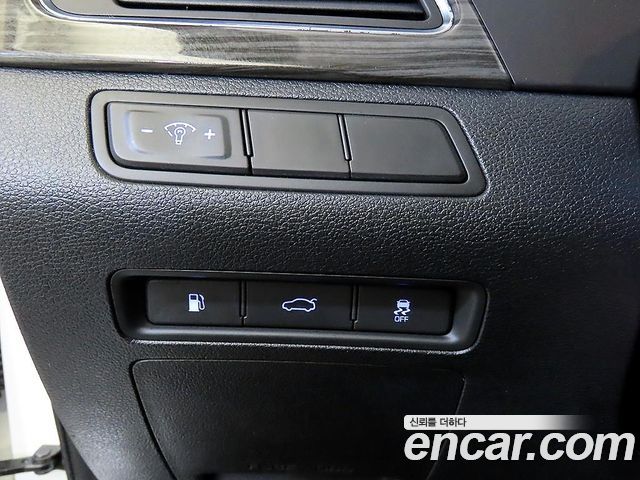 Hyundai Sonata (LF) 2.0 Smart 2015 — фото 17