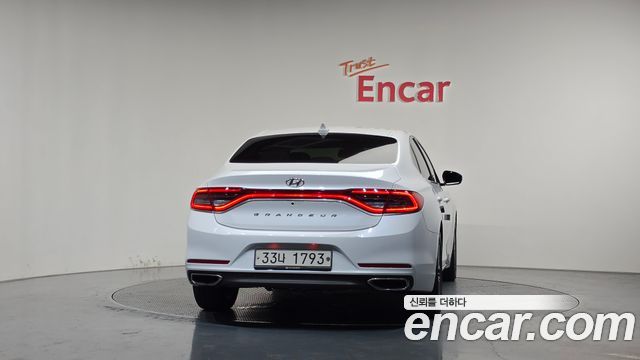Hyundai Grandeur (IG) 2.4 Premium Special 2018 — фото 4