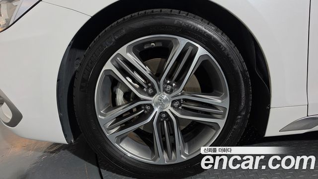 Hyundai Grandeur (IG) 2.4 Premium Special 2018 — фото 5