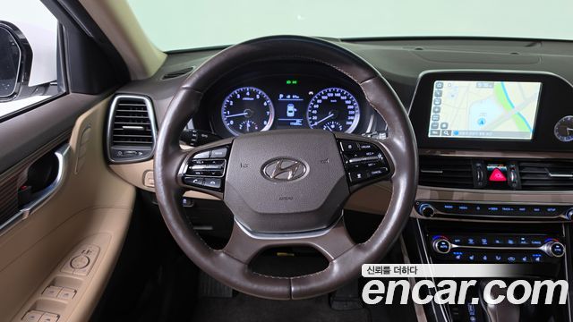 Hyundai Grandeur (IG) 2.4 Premium Special 2018 — фото 18