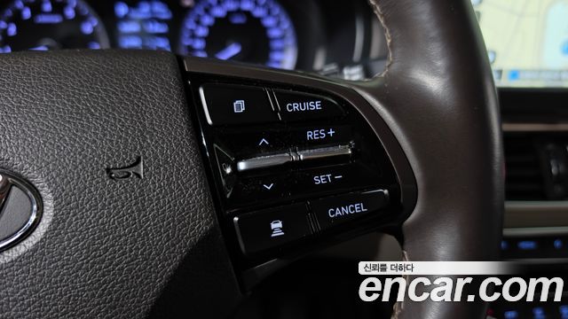 Hyundai Grandeur (IG) 2.4 Premium Special 2018 — фото 23