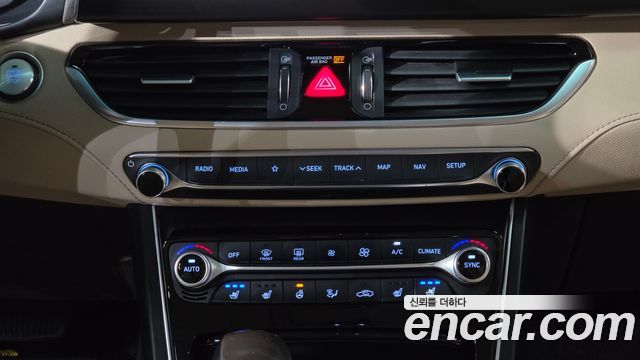 Hyundai Grandeur (IG) 2.4 Premium Special 2018 — фото 24
